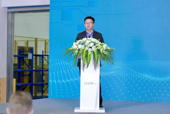 EMC易倍·(中国区)官方网站科技有限公司创始人兼董事长、埃诺威副董事长康永